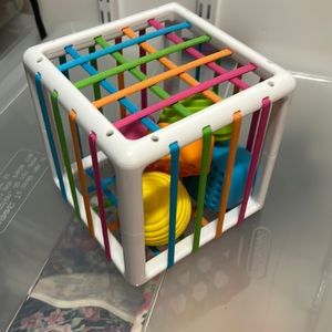 Fat Brain Toys Inny Bin